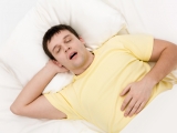 Из-за апноэ во сне люди чаще умирают от рака